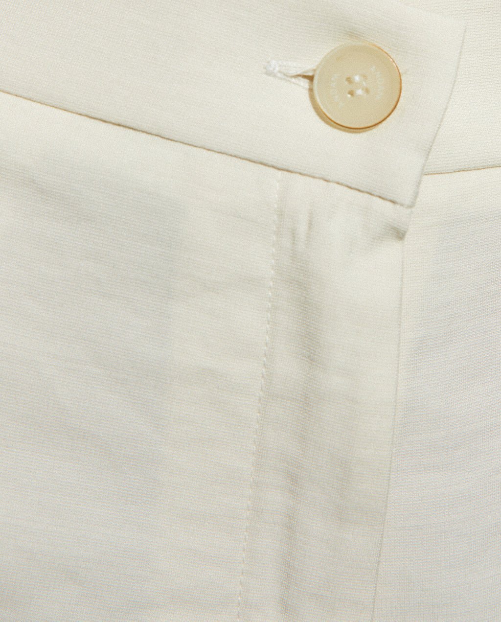 Pantalón de mujer efecto campana