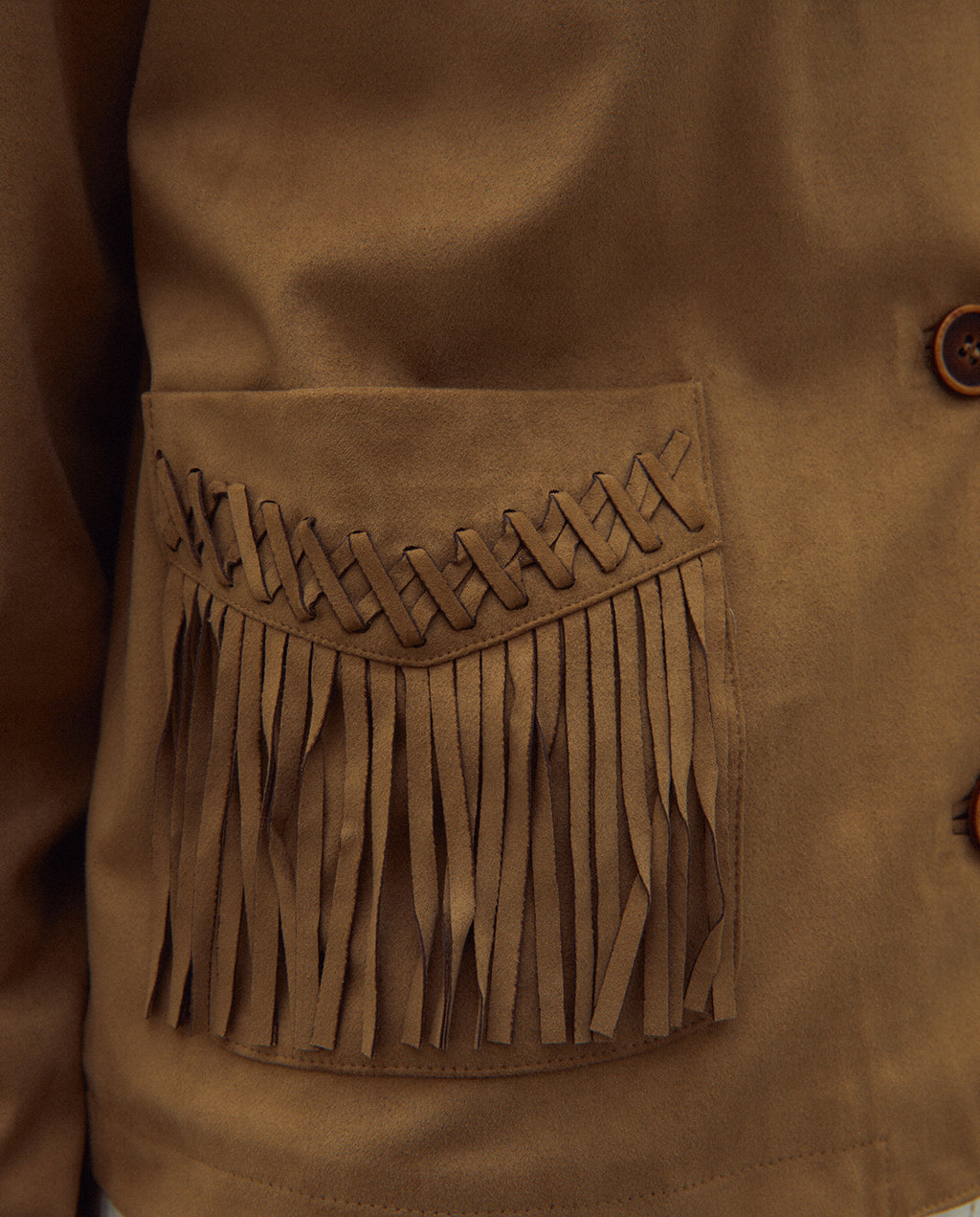 Chaqueta de mujer efecto ante con flecos