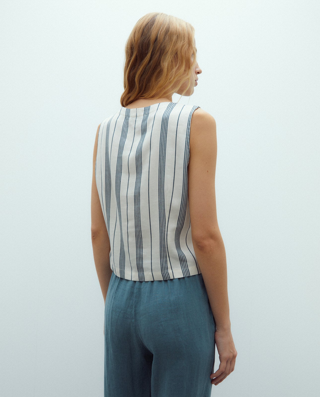 Chaleco de mujer estampado rayas cuello redondo