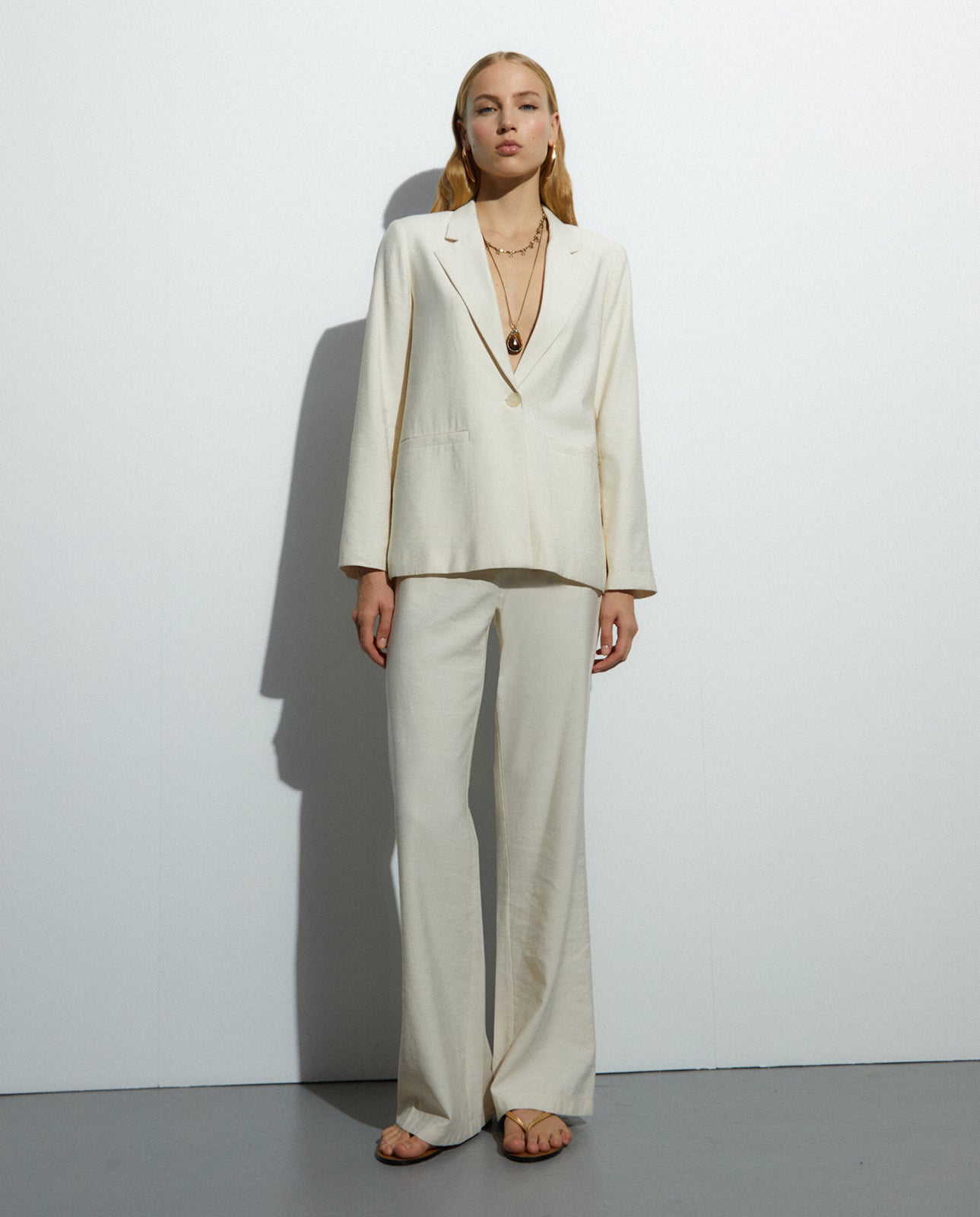 Blazer de mujer de corte recto cuello solapa