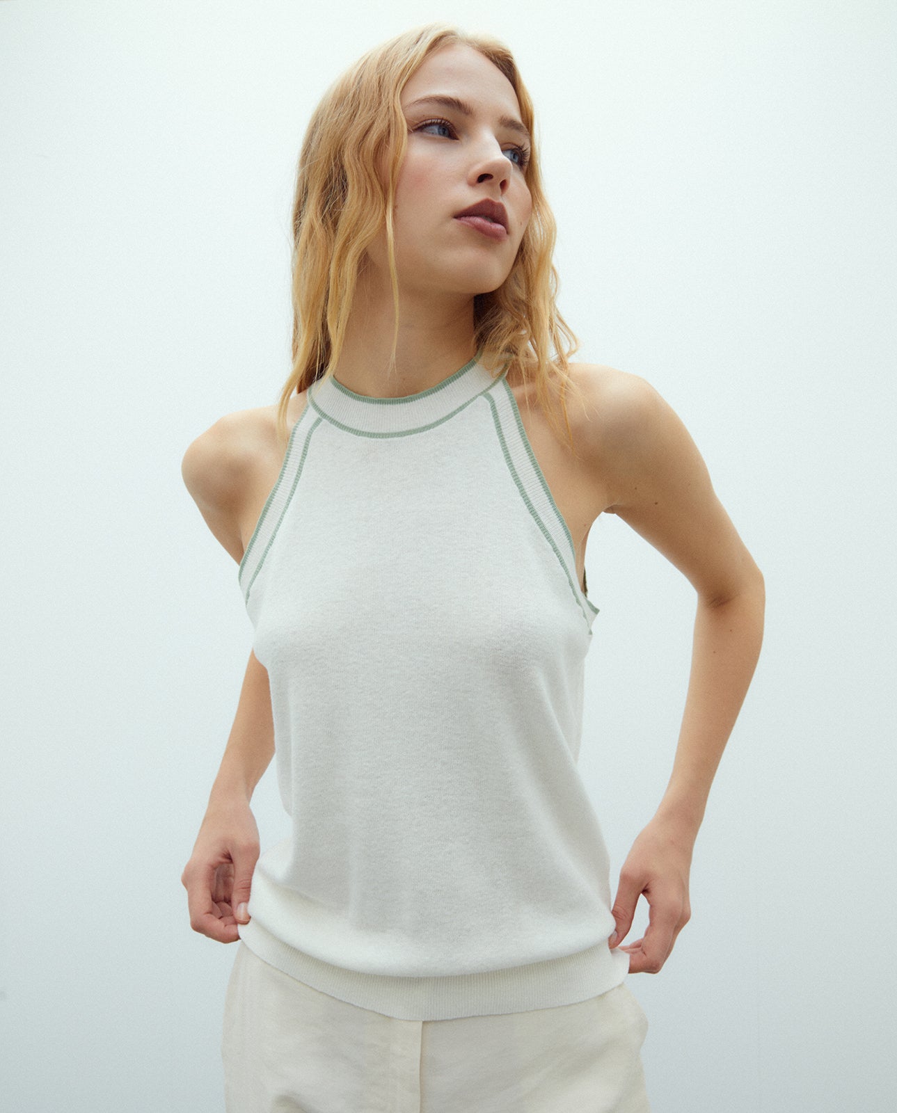 Jersey de mujer cuello halter