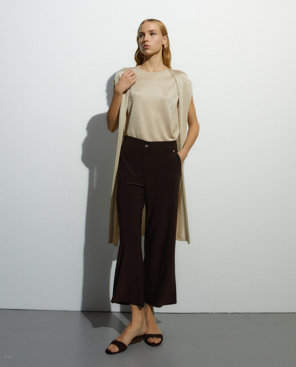 Jersey de mujer sin mangas escote redondo