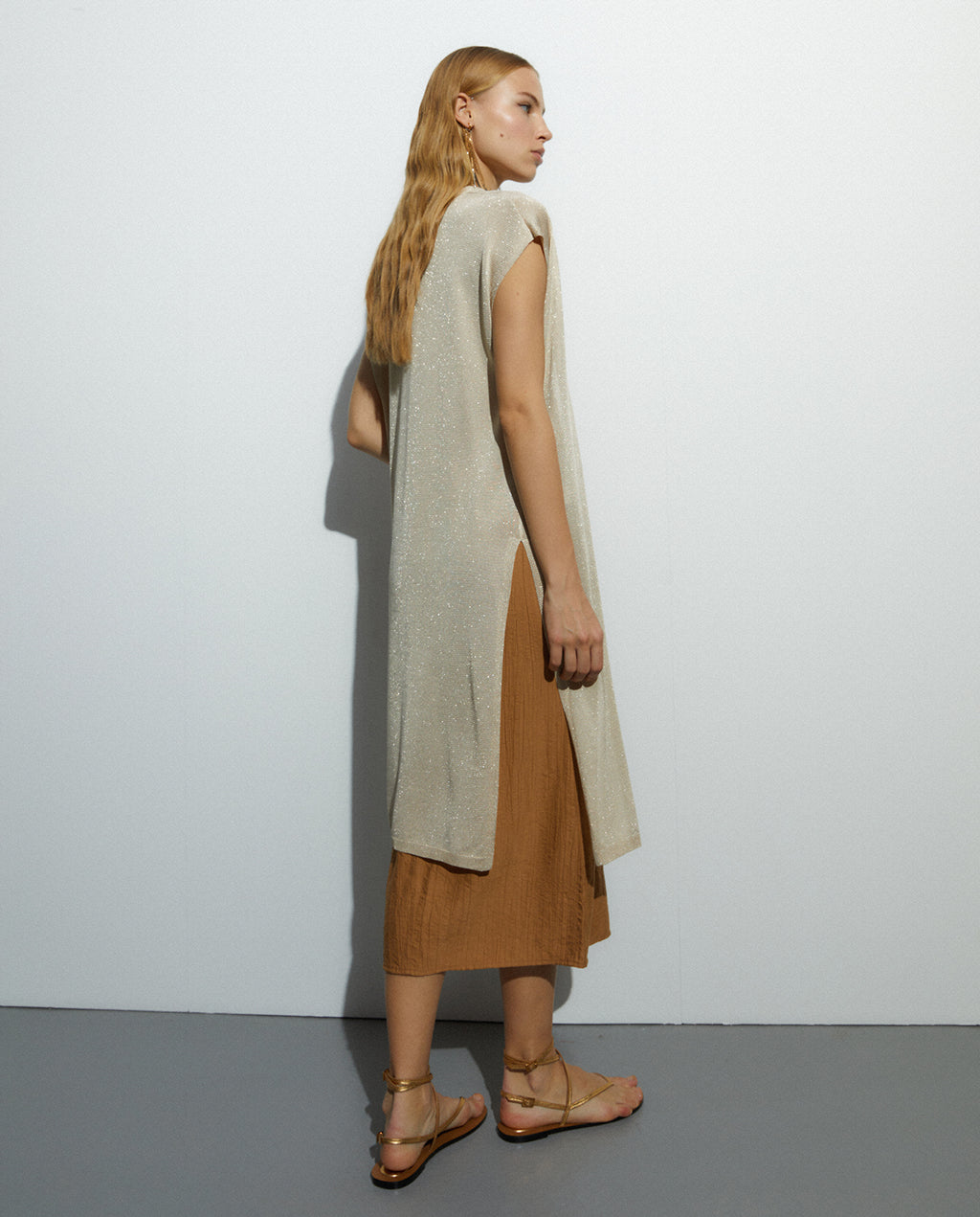 Chaleco largo de mujer en punto