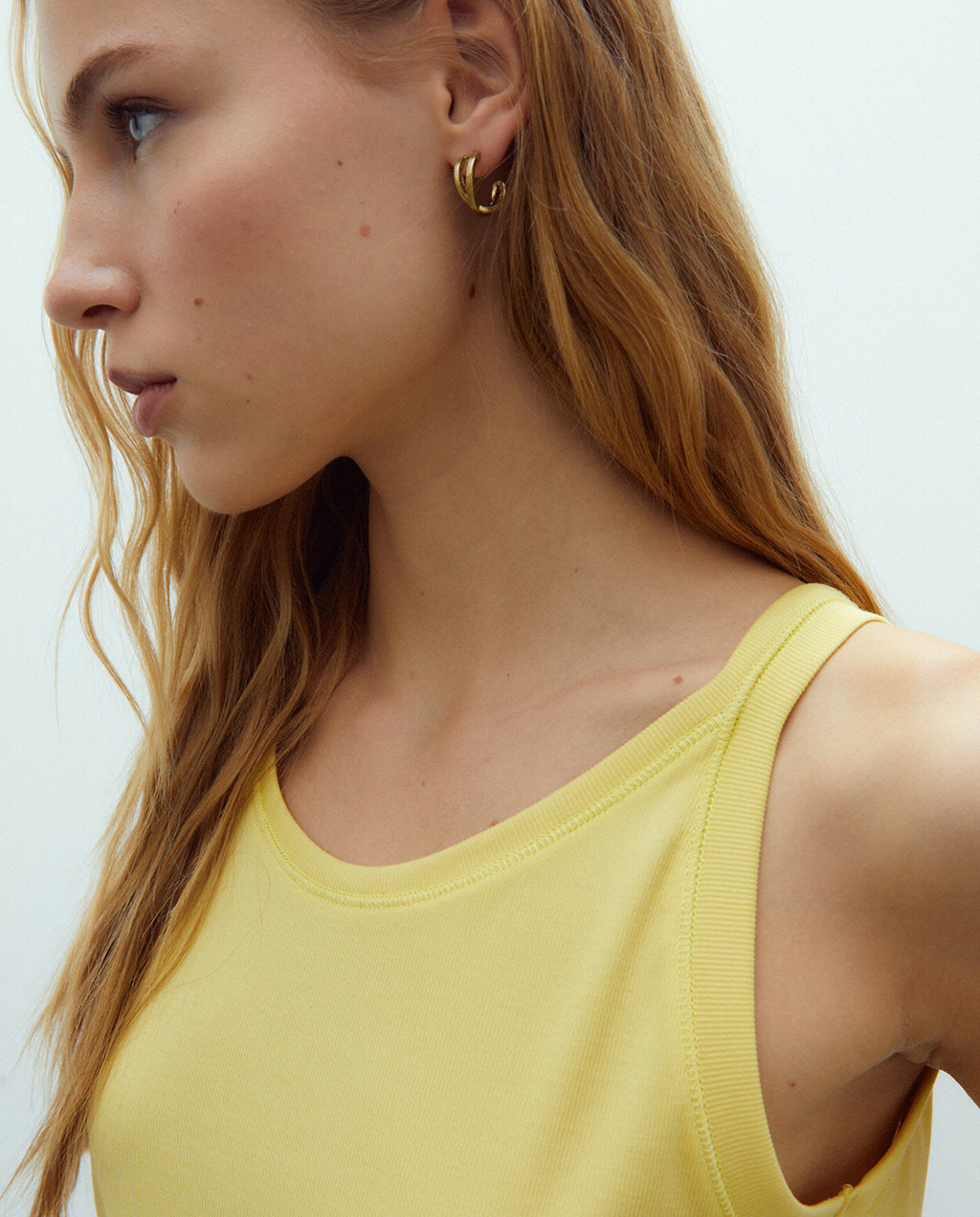 Camiseta de mujer canalé modal tirantes