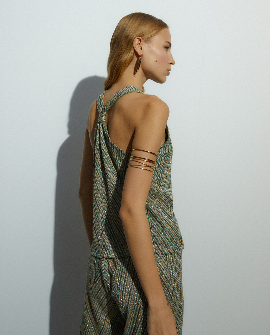 Camiseta estampado fantasía cuello halter