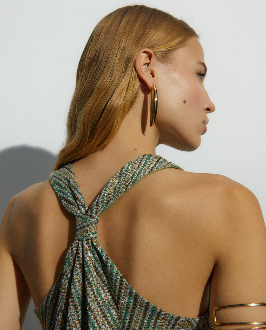 Camiseta estampado fantasía cuello halter