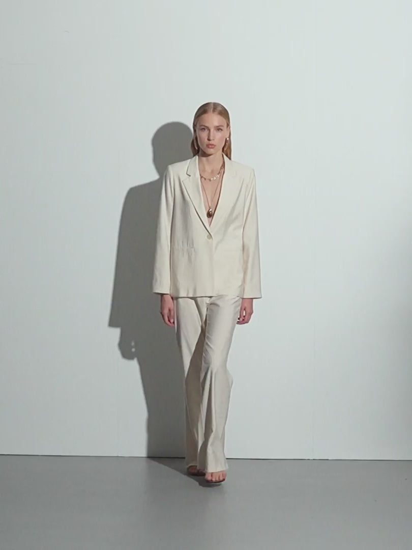 Blazer de mujer de corte recto cuello solapa