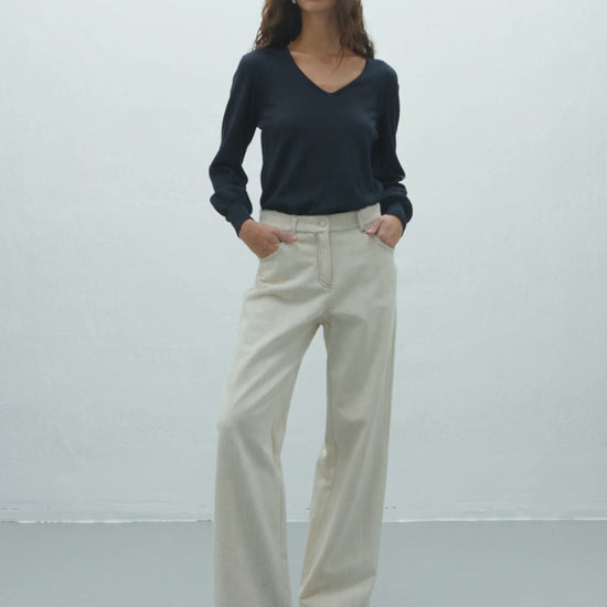 Jersey de mujer punto fino cuello pico