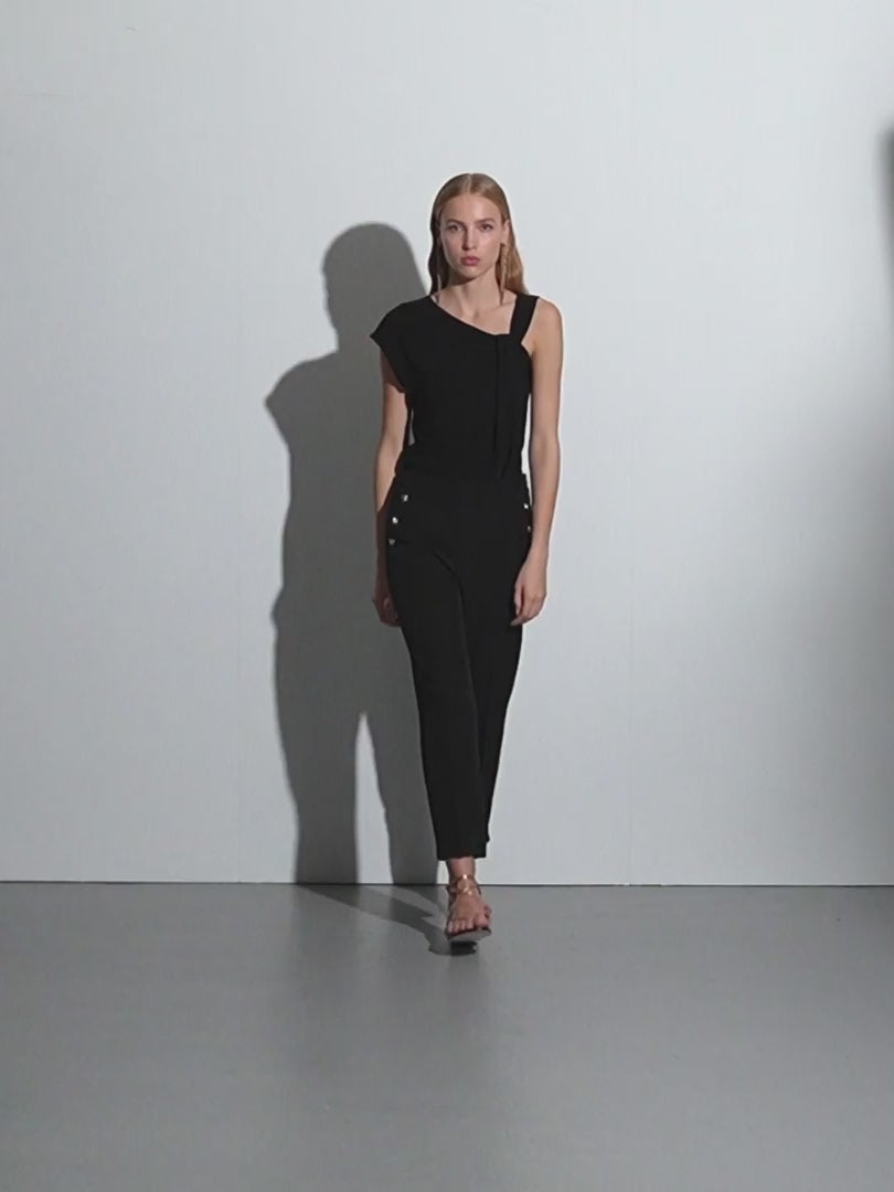 Camiseta de mujer asimétrica