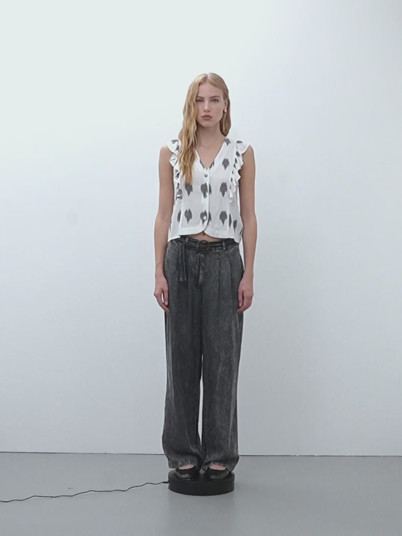 Blusa de mujer estampada efecto chaleco