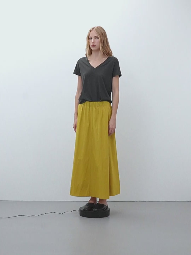 Falda midi de  popelin cintura elástica