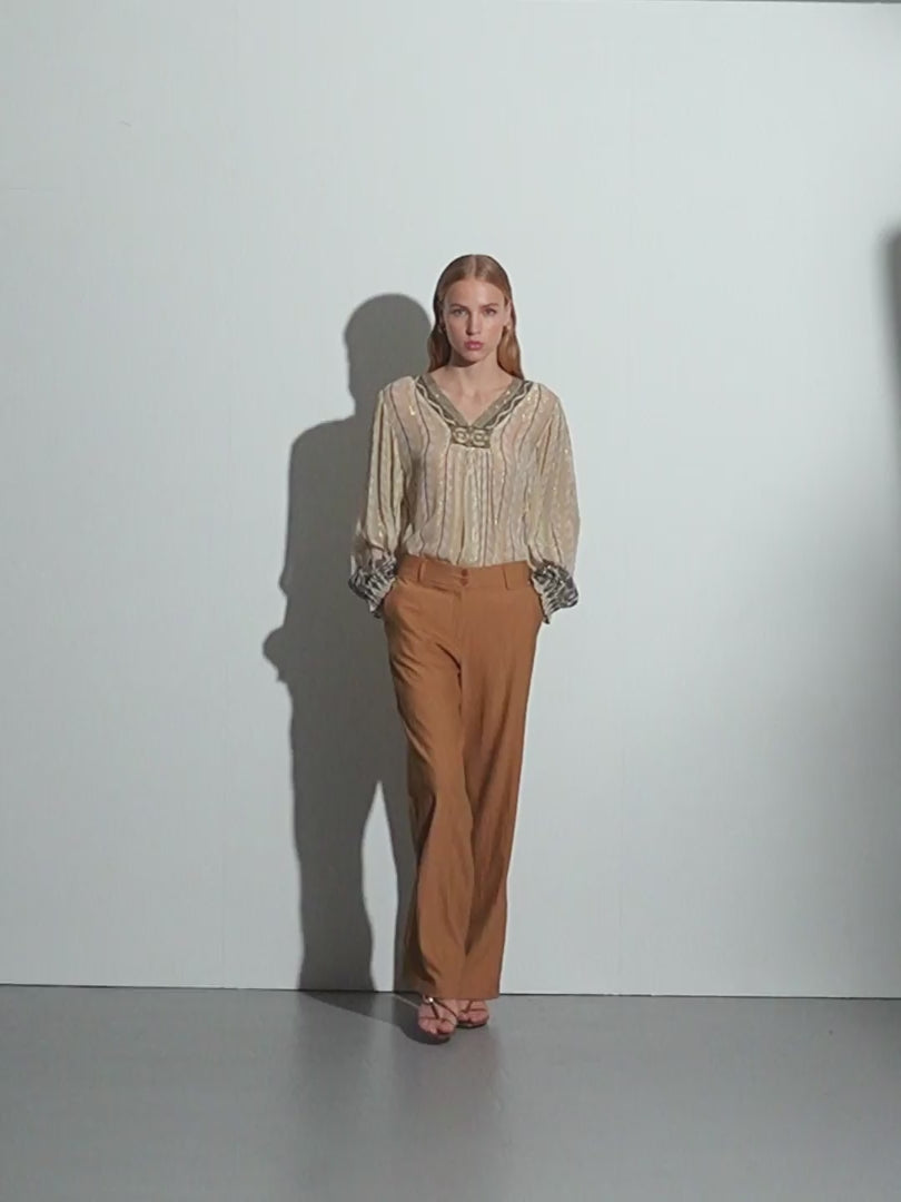 Pantalón recto de mujer tiro alto