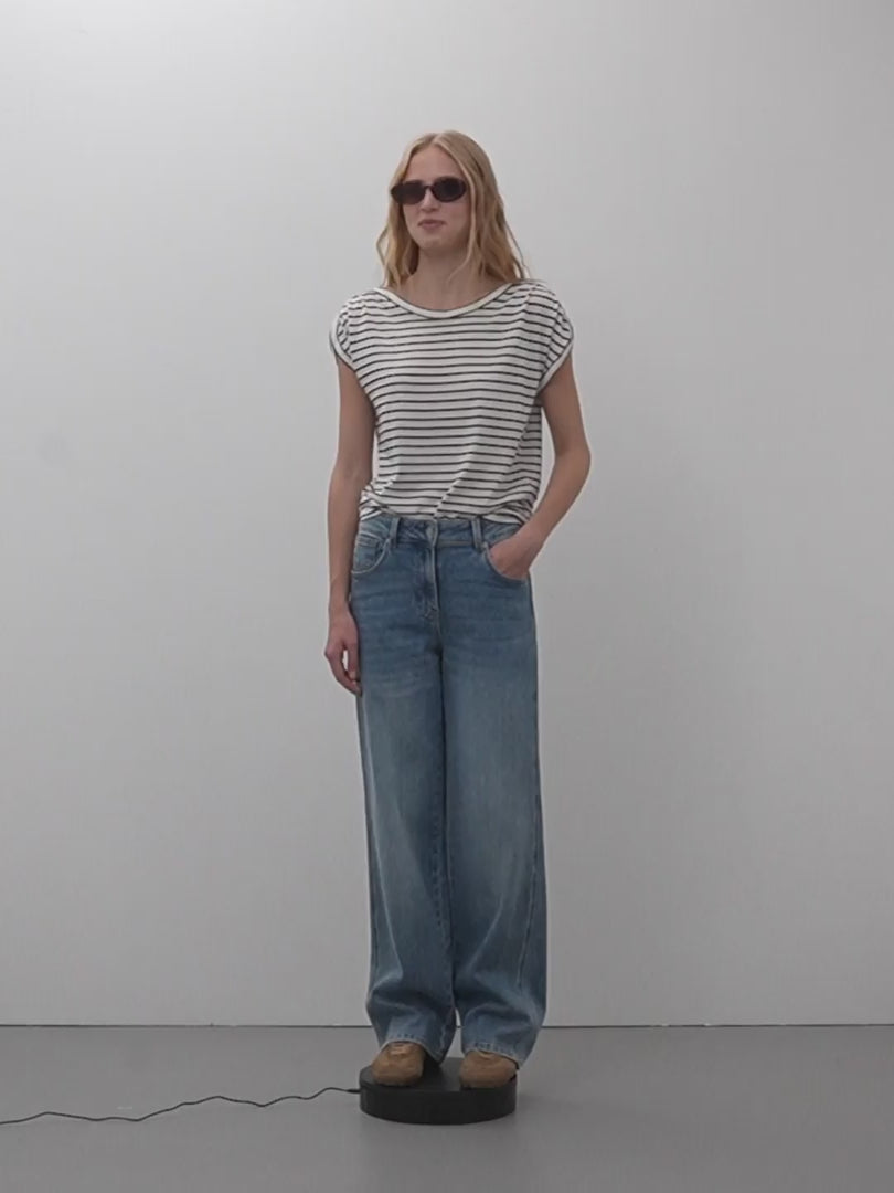 Camiseta de mujer estampado rayas escote barco